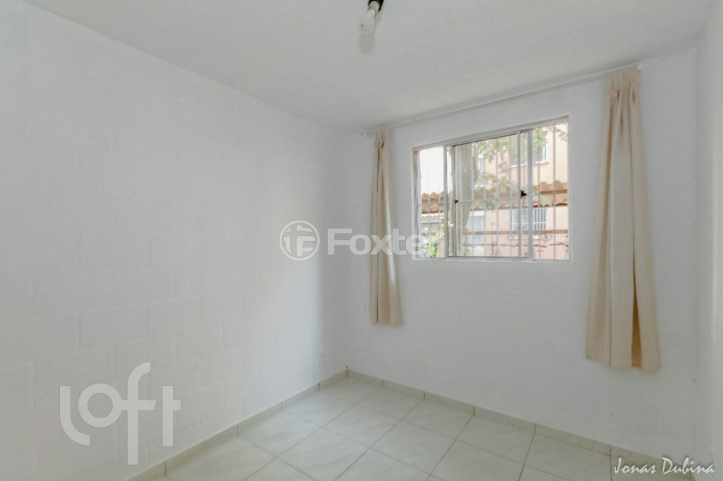 Apartamento à venda com 2 quartos, 40m² - Foto 13