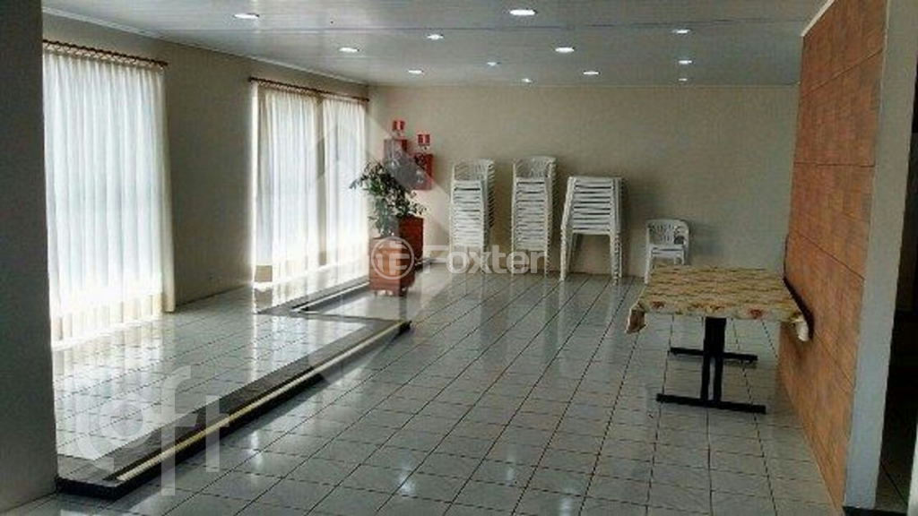 Apartamento à venda com 3 quartos, 79m² - Foto 4