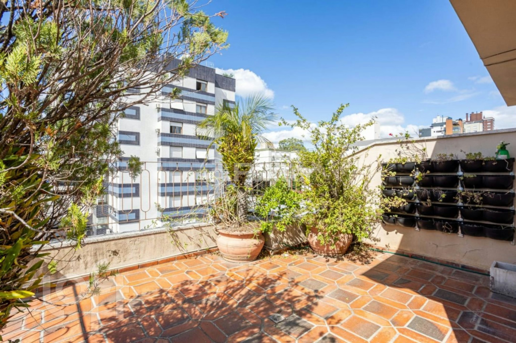 Cobertura à venda com 3 quartos, 157m² - Foto 2