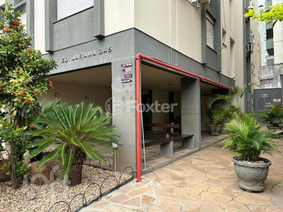 Apartamento à venda com 1 quarto, 45m² - Foto 13