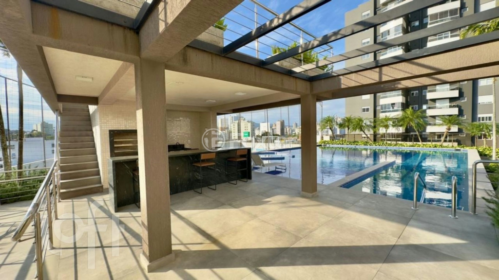 Apartamento à venda com 3 quartos, 125m² - Foto 13
