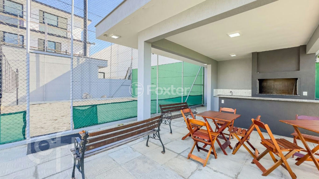 Casa de Condomínio à venda com 3 quartos, 225m² - Foto 3