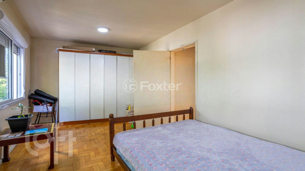 Apartamento à venda com 2 quartos, 77m² - Foto 4