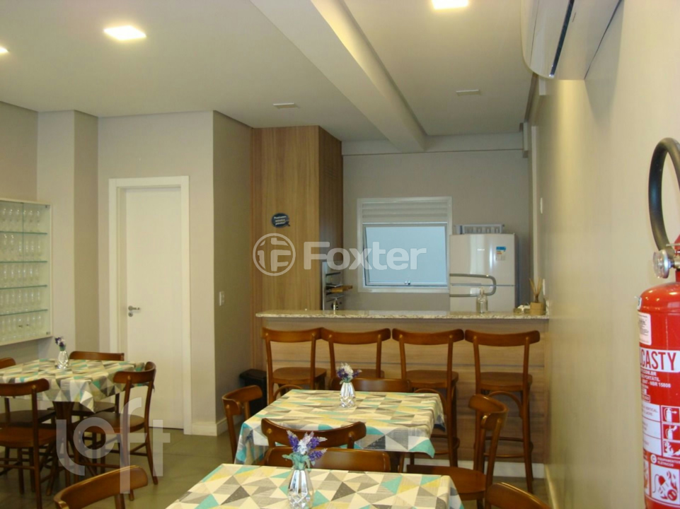 Apartamento à venda com 2 quartos, 51m² - Foto 25