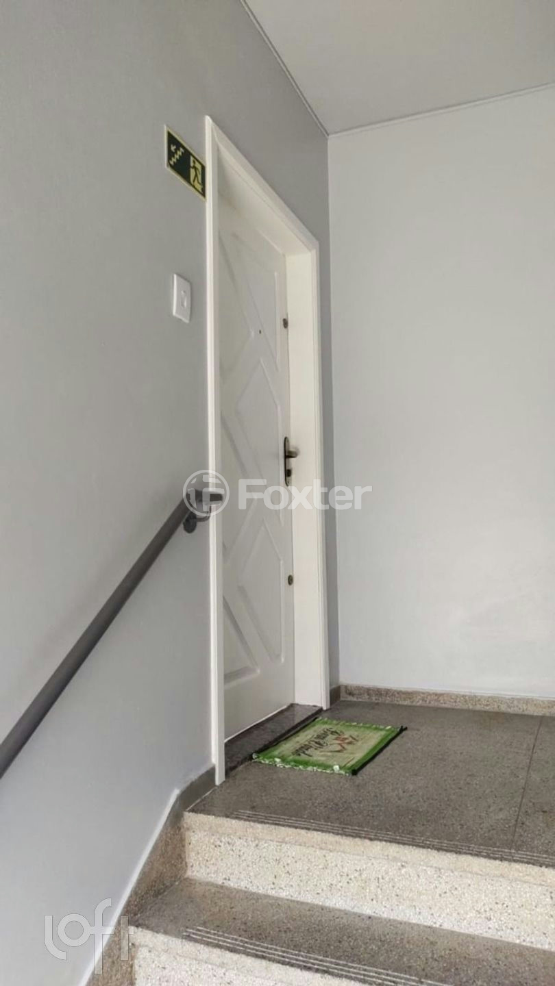 Apartamento à venda com 2 quartos, 48m² - Foto 46