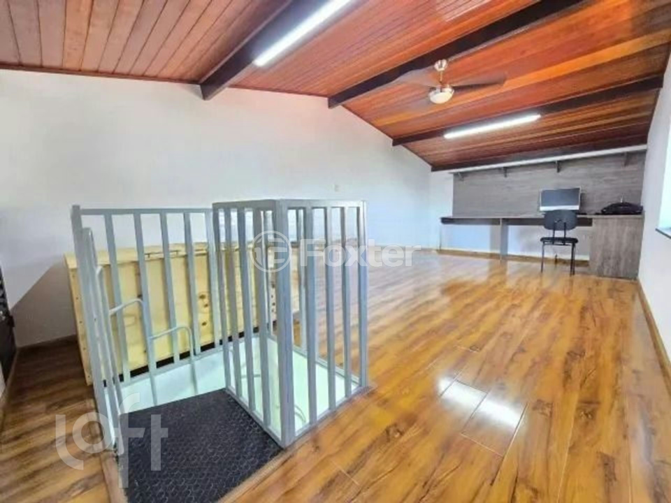 Casa à venda com 3 quartos, 220m² - Foto 5