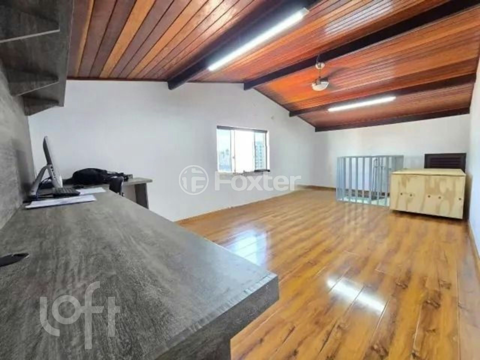 Casa à venda com 3 quartos, 220m² - Foto 6