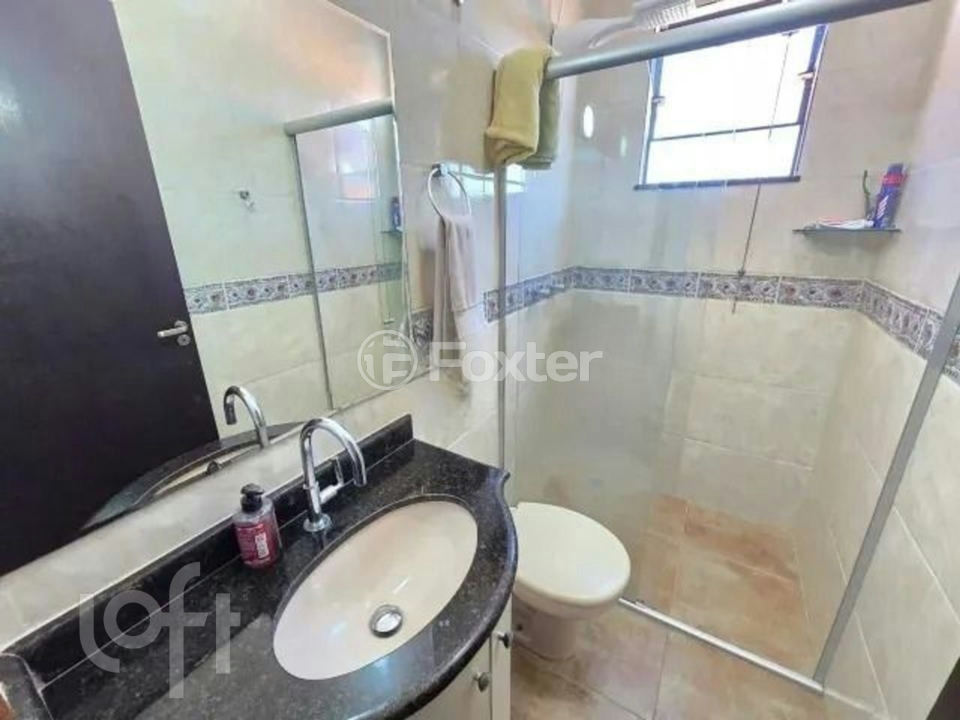 Casa à venda com 3 quartos, 220m² - Foto 14