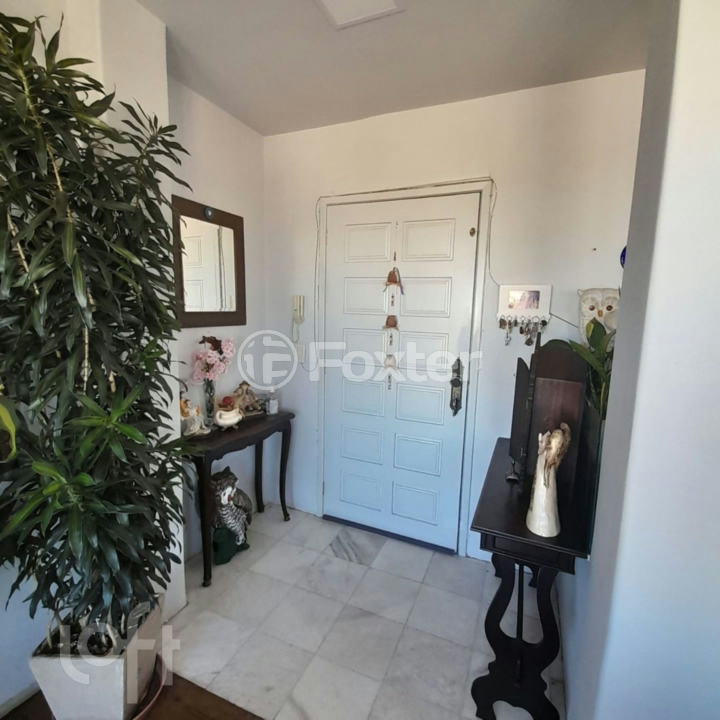 Apartamento à venda com 3 quartos, 162m² - Foto 2