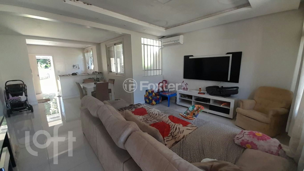 Casa à venda com 3 quartos, 158m² - Foto 1