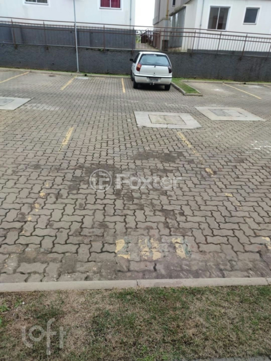 Apartamento à venda com 2 quartos, 45m² - Foto 2