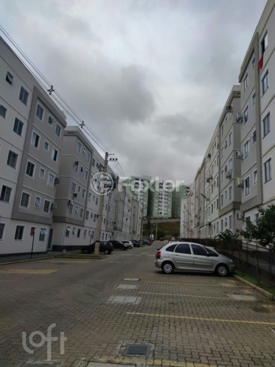 Apartamento à venda com 2 quartos, 45m² - Foto 1