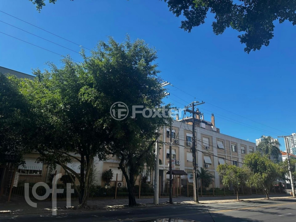 Apartamento à venda com 2 quartos, 62m² - Foto 17