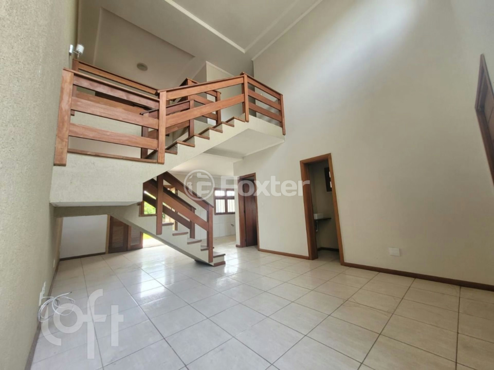 Casa à venda com 3 quartos, 215m² - Foto 4