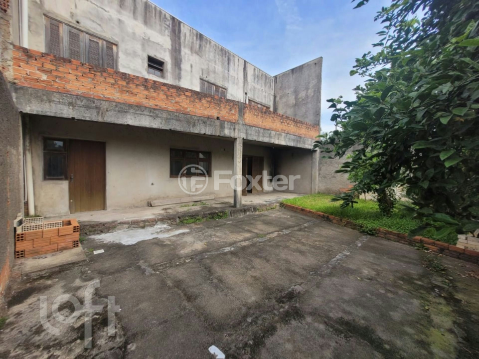 Casa à venda com 3 quartos, 215m² - Foto 5