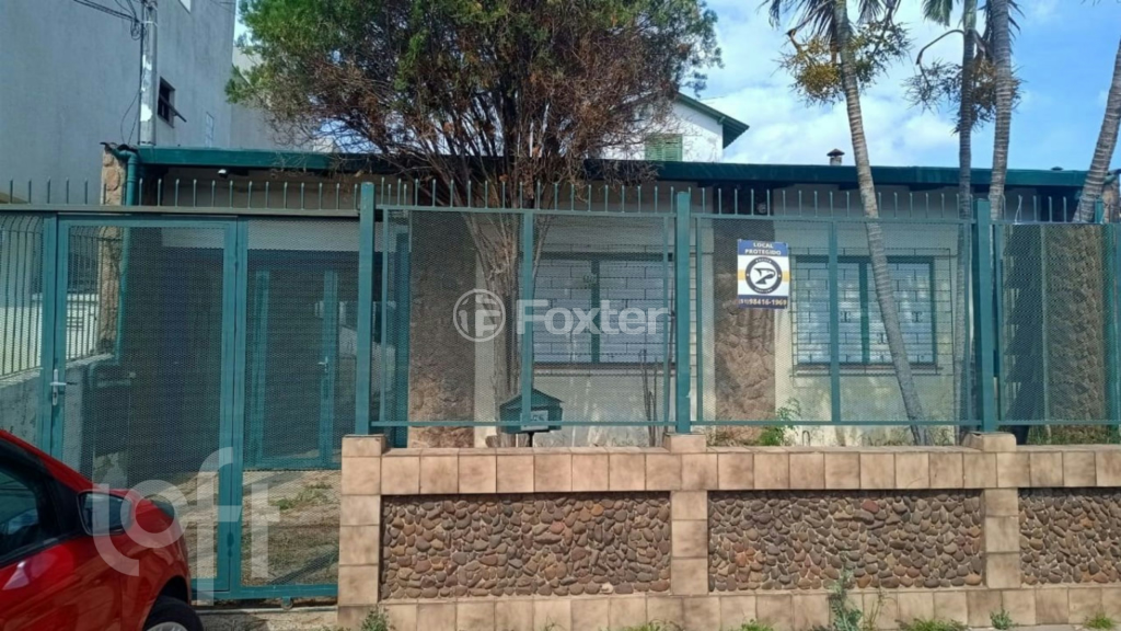 Casa à venda com 3 quartos, 300m² - Foto 2