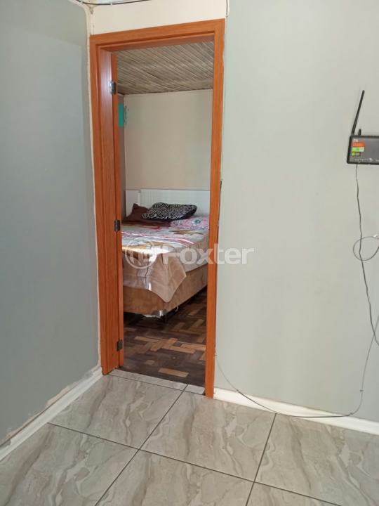 Casa à venda com 2 quartos, 200m² - Foto 4