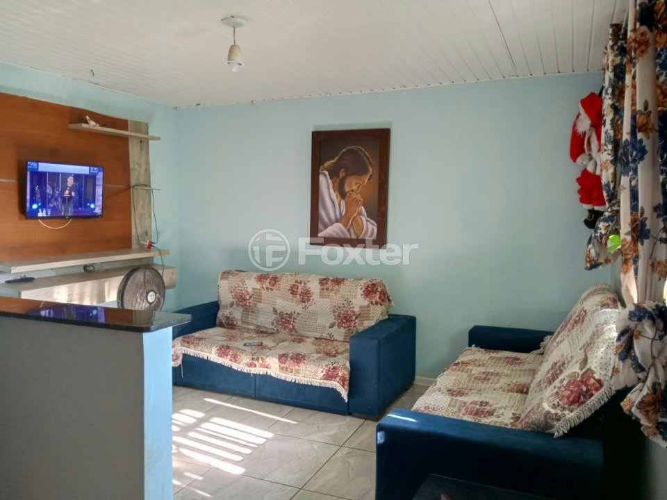 Casa à venda com 2 quartos, 200m² - Foto 1