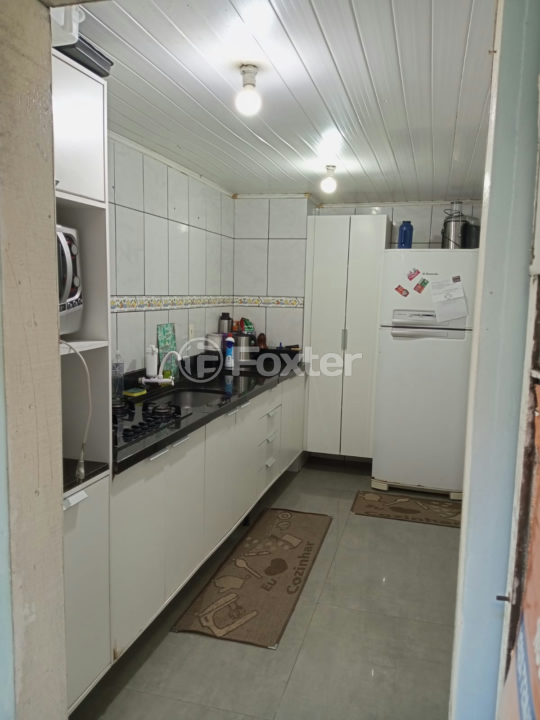 Casa à venda com 2 quartos, 200m² - Foto 3