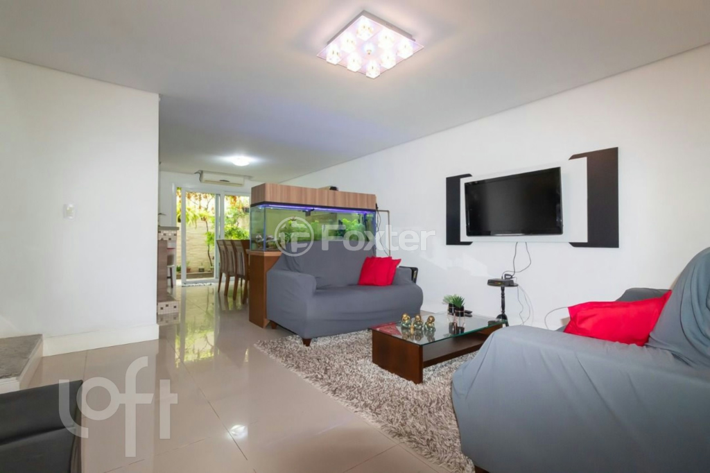 Casa de Condomínio à venda com 3 quartos, 200m² - Foto 1