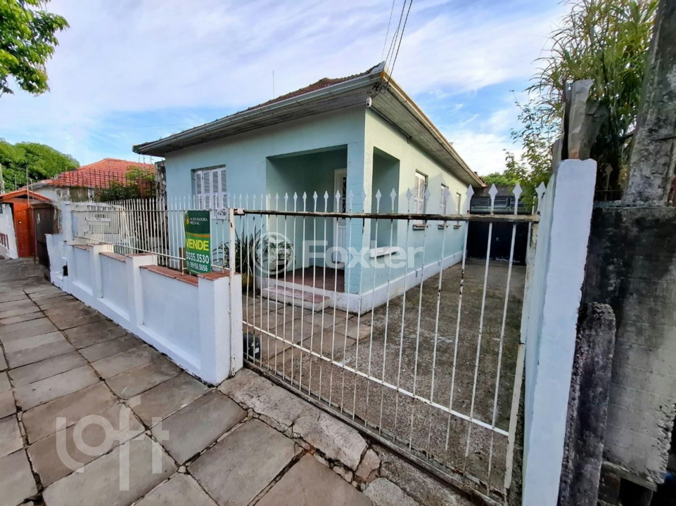 Casa à venda com 3 quartos, 94m² - Foto 2
