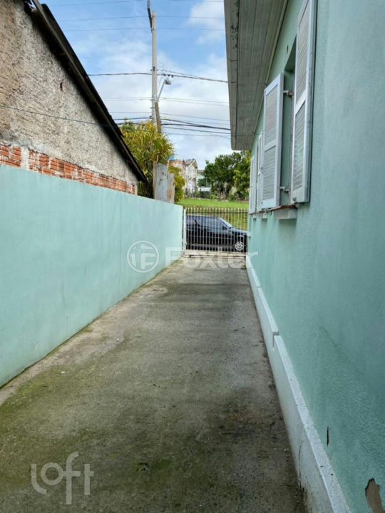 Casa à venda com 3 quartos, 94m² - Foto 5