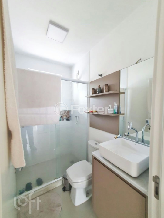 Casa à venda com 3 quartos, 240m² - Foto 11