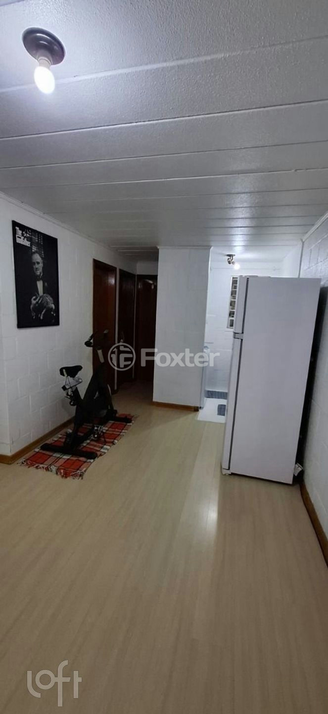 Apartamento à venda com 2 quartos, 38m² - Foto 2