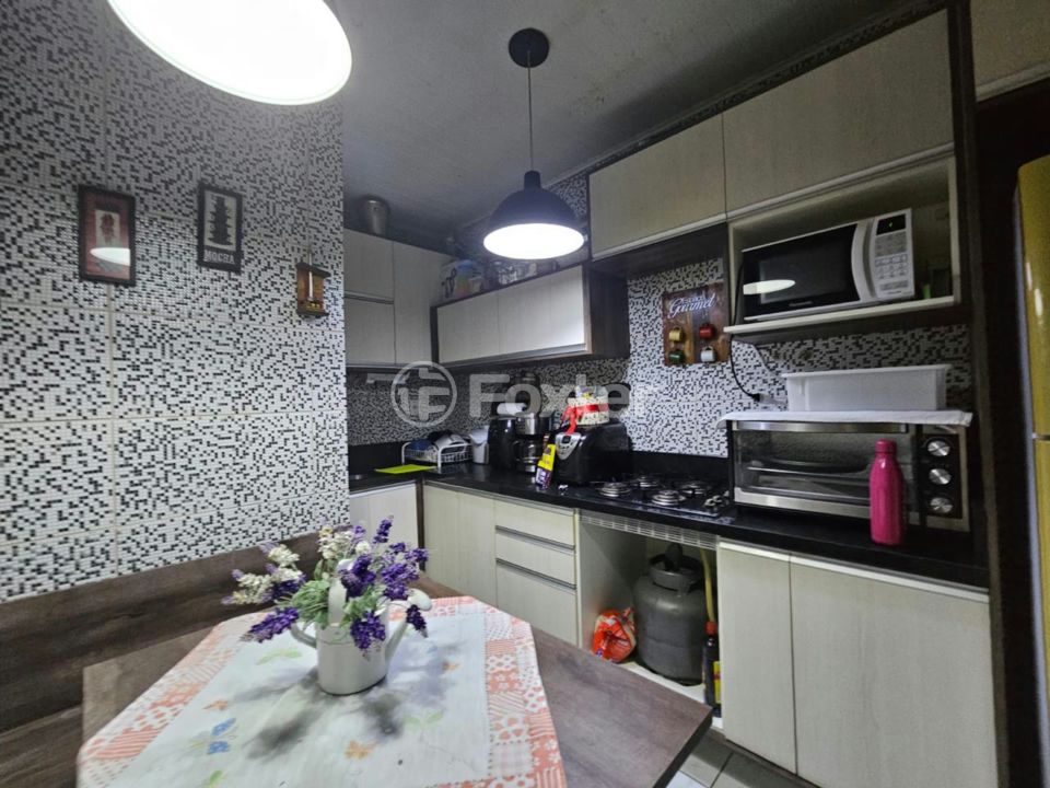 Casa à venda com 2 quartos, 150m² - Foto 11