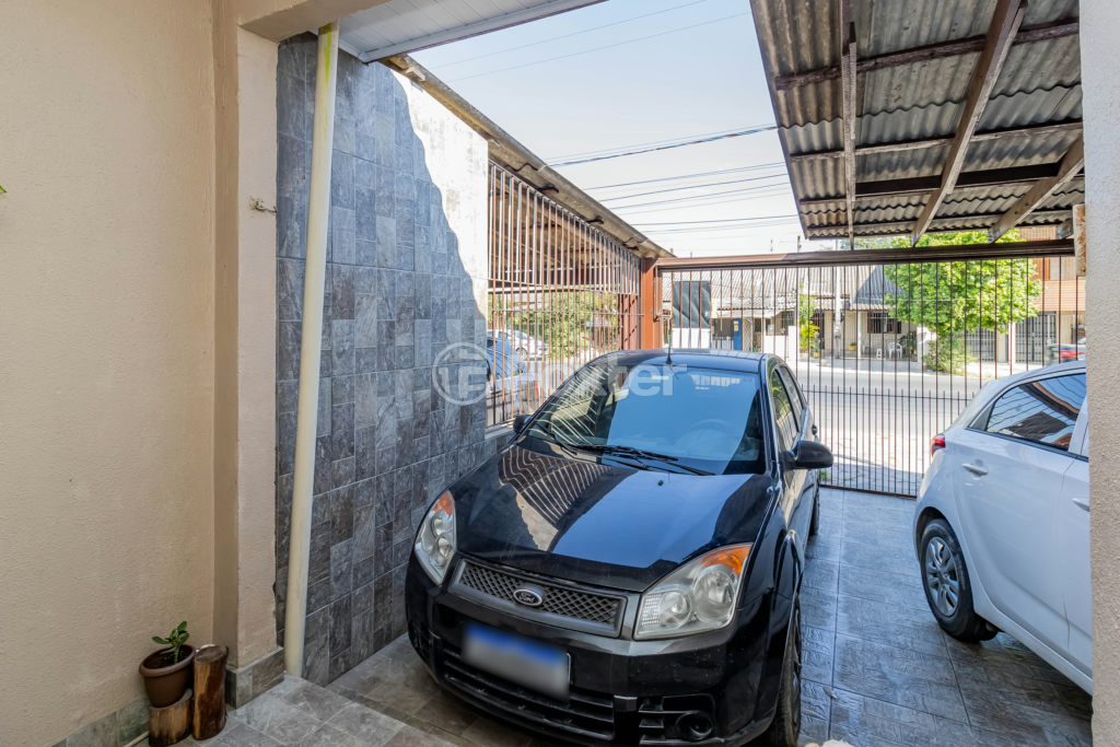 Casa à venda com 3 quartos, 120m² - Foto 37