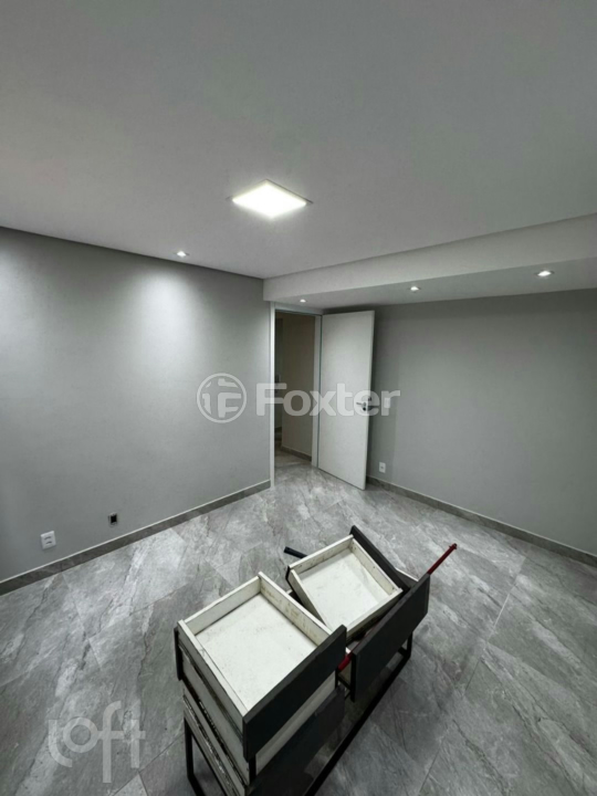 Apartamento à venda com 2 quartos, 43m² - Foto 2