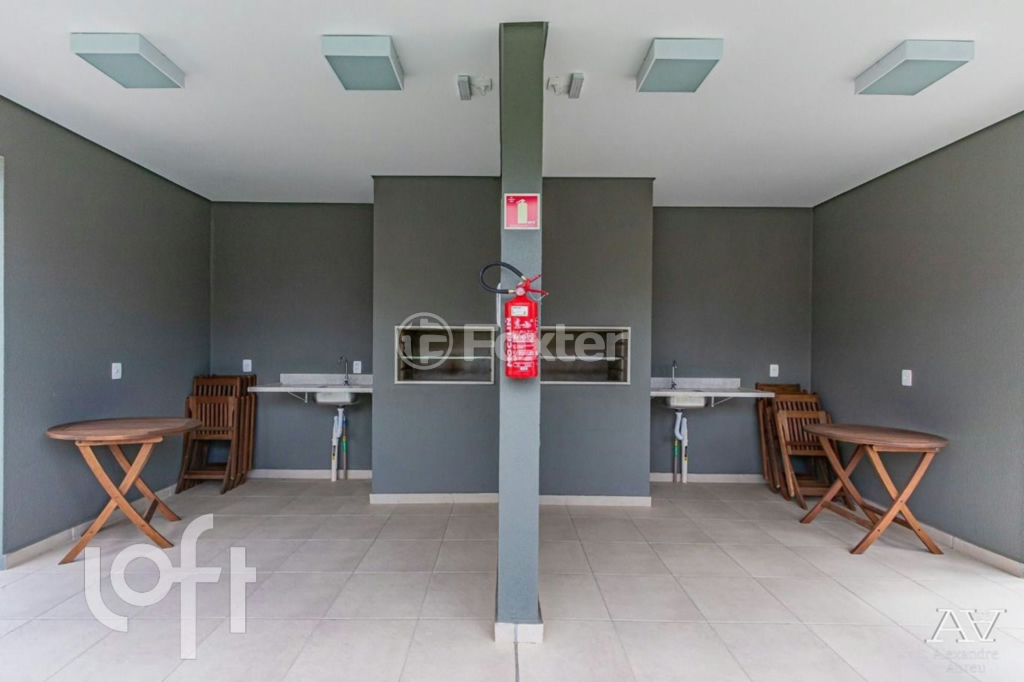 Apartamento à venda com 2 quartos, 43m² - Foto 33