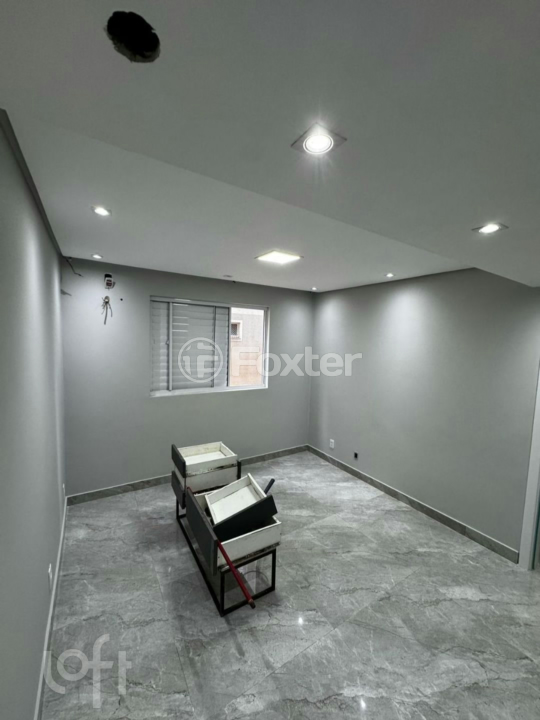 Apartamento à venda com 2 quartos, 43m² - Foto 3