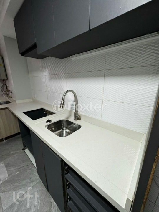 Apartamento à venda com 2 quartos, 43m² - Foto 8