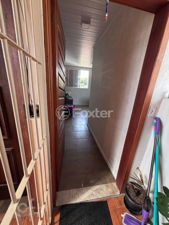 Apartamento à venda com 2 quartos, 42m² - Foto 2