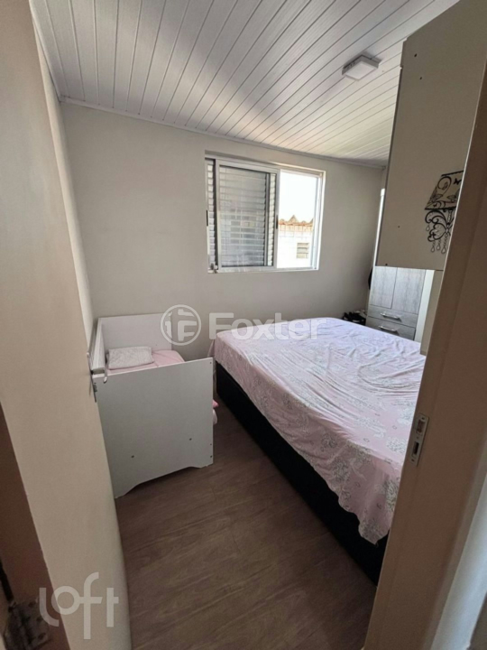 Apartamento à venda com 2 quartos, 42m² - Foto 9