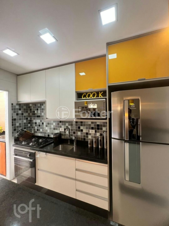 Apartamento à venda com 3 quartos, 85m² - Foto 3