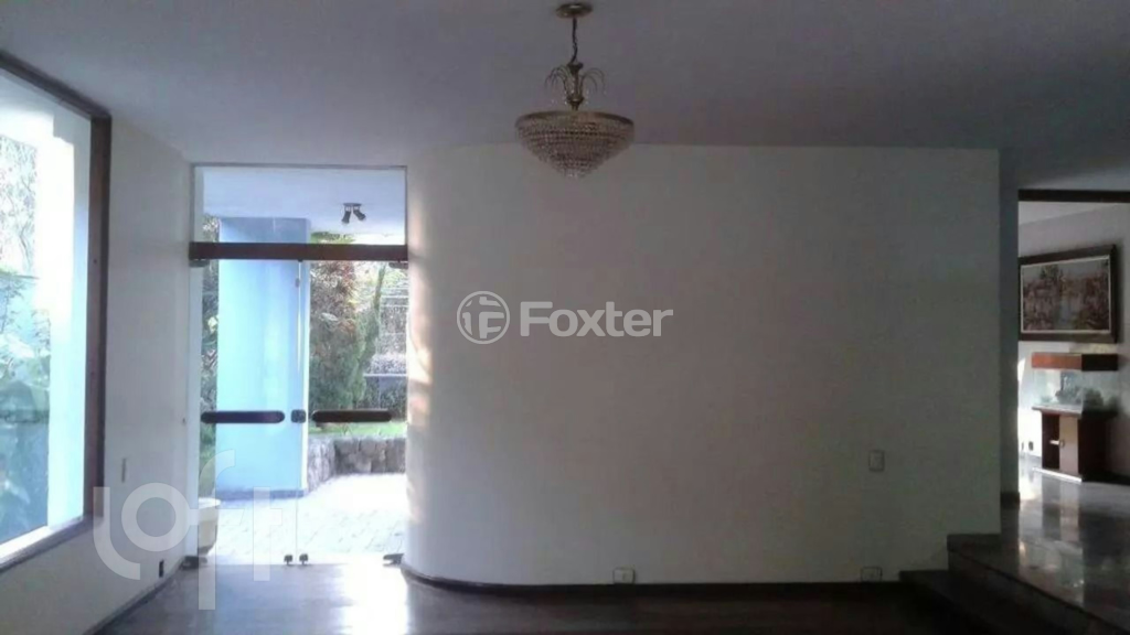 Casa à venda com 4 quartos, 793m² - Foto 2