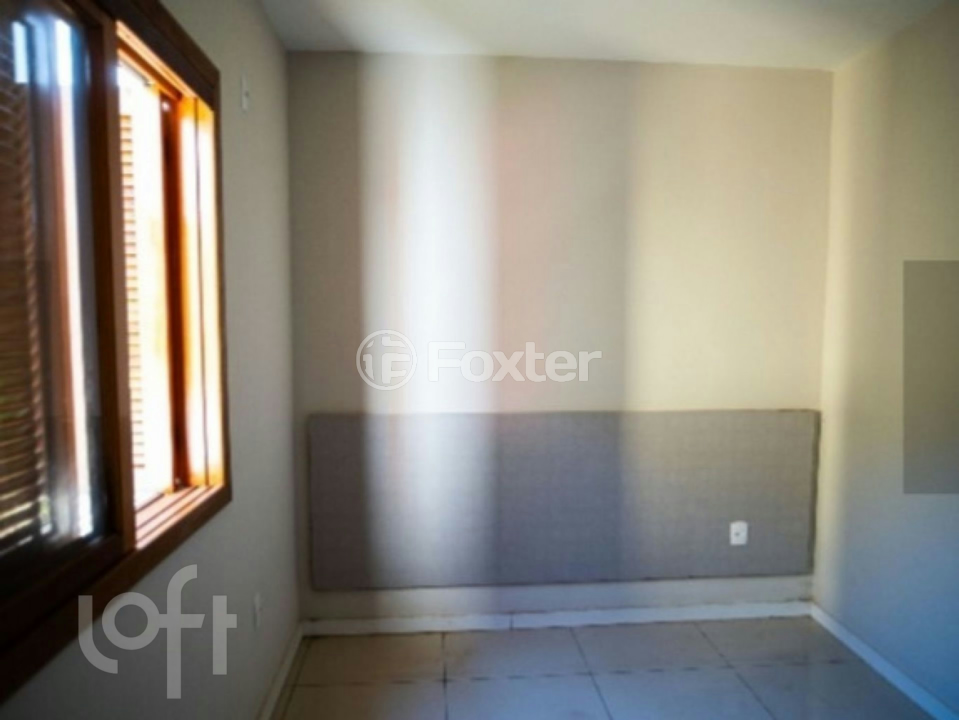 Casa à venda com 2 quartos, 51m² - Foto 3