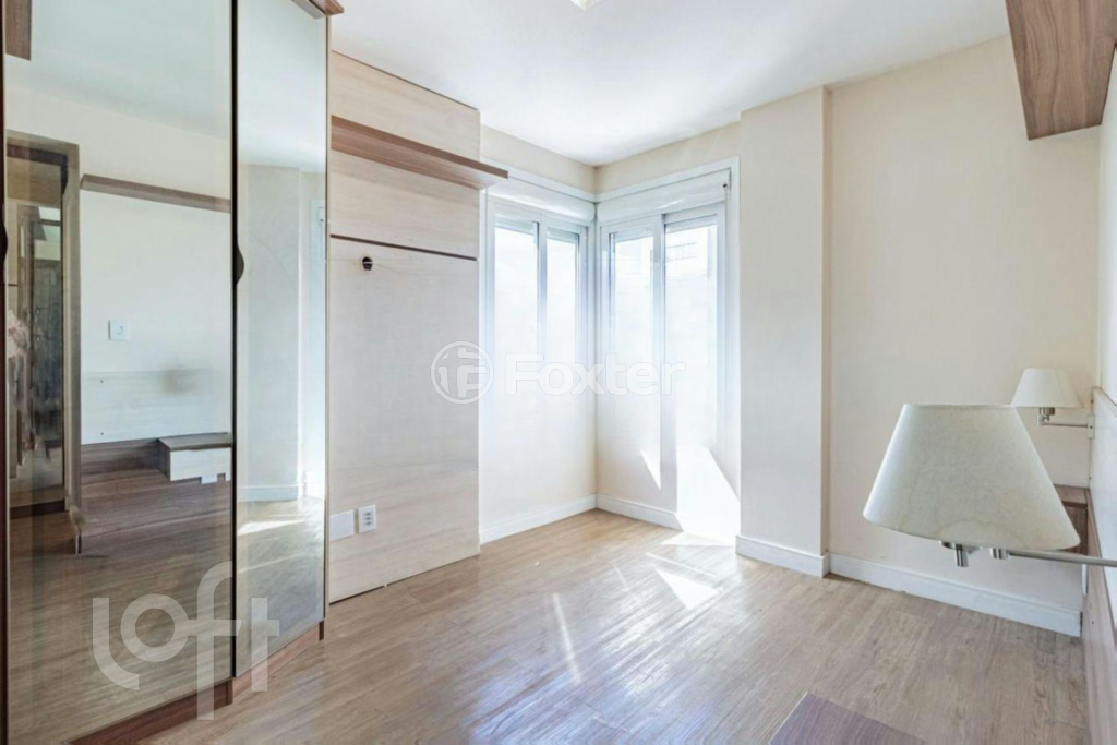 Apartamento à venda com 2 quartos, 68m² - Foto 4