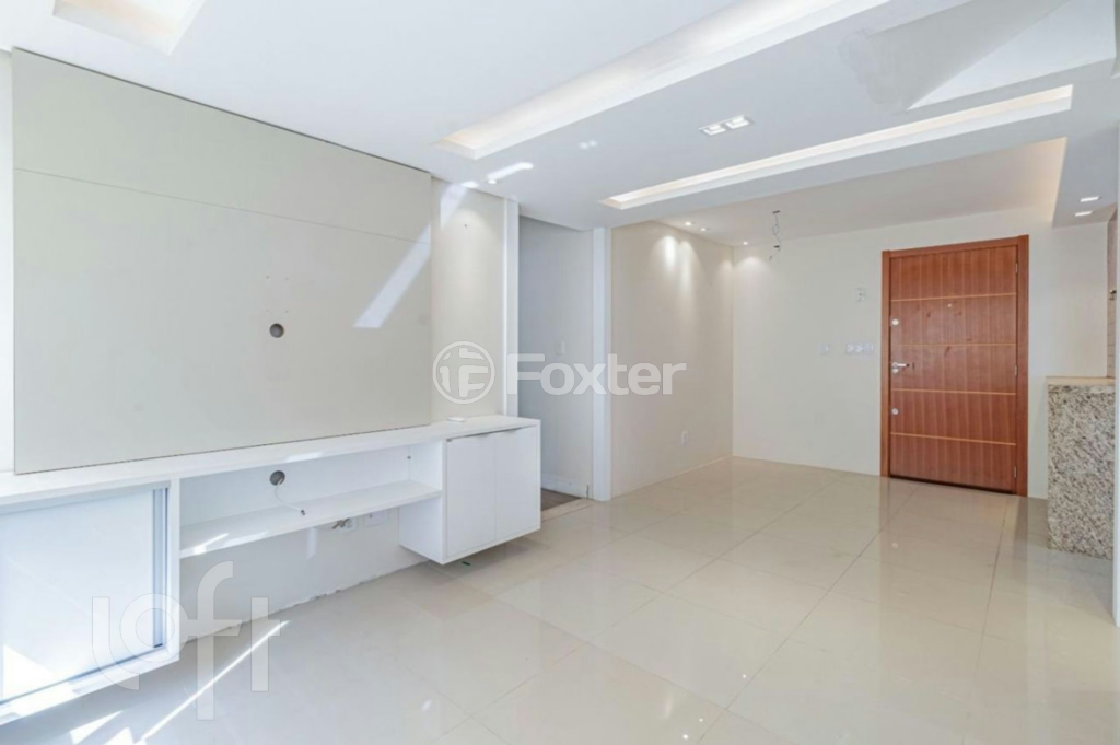 Apartamento à venda com 2 quartos, 68m² - Foto 1