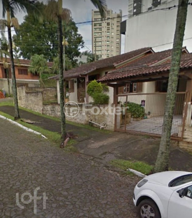 Casa à venda com 4 quartos, 182m² - Foto 4