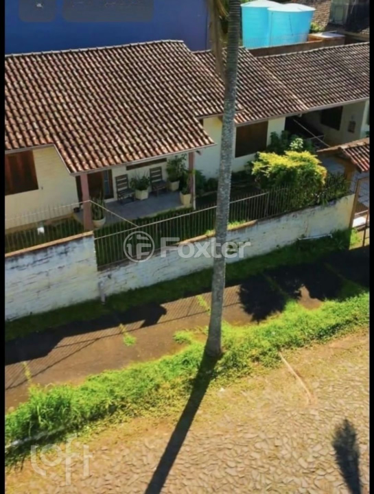 Casa à venda com 4 quartos, 182m² - Foto 3