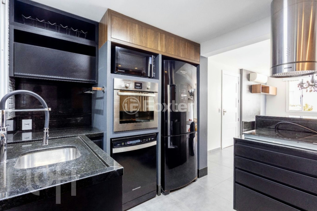 Casa à venda com 3 quartos, 86m² - Foto 1