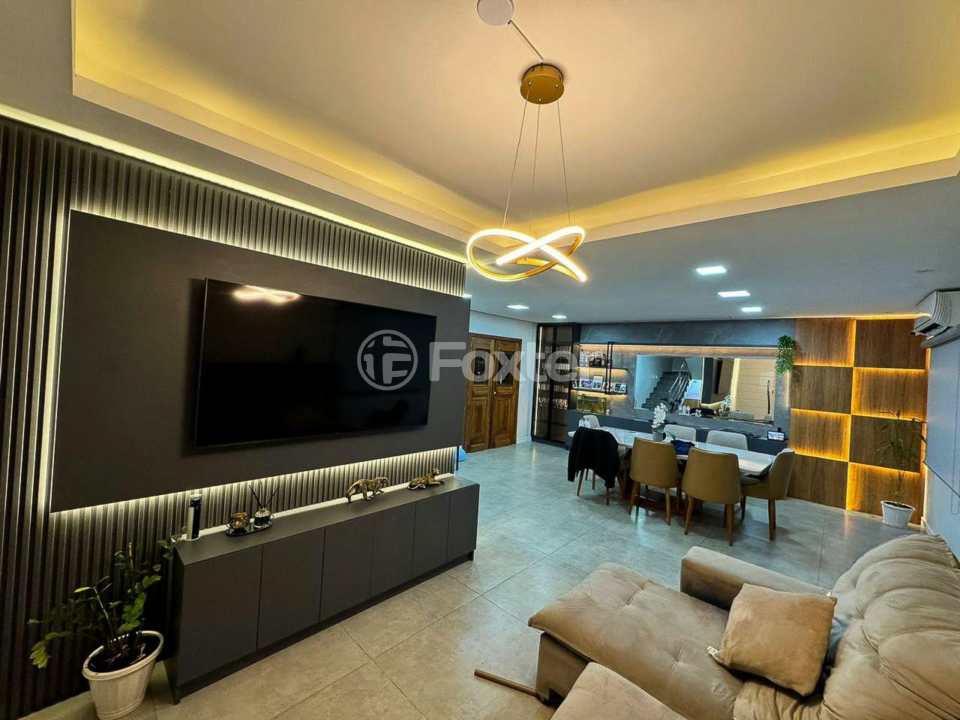 Casa à venda com 3 quartos, 195m² - Foto 2