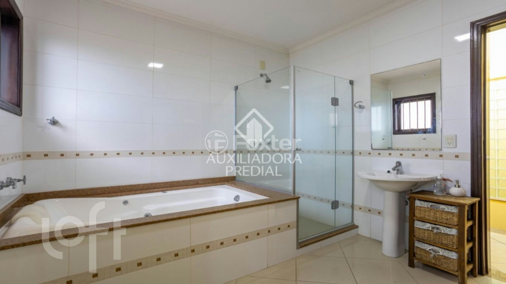 Casa à venda com 3 quartos, 350m² - Foto 18