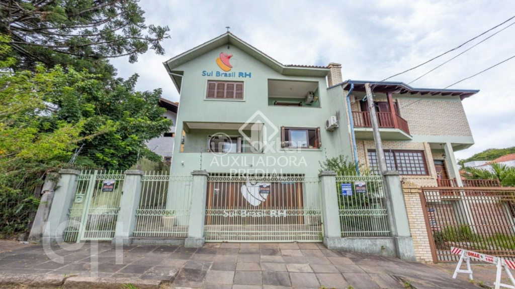 Casa à venda com 3 quartos, 350m² - Foto 44