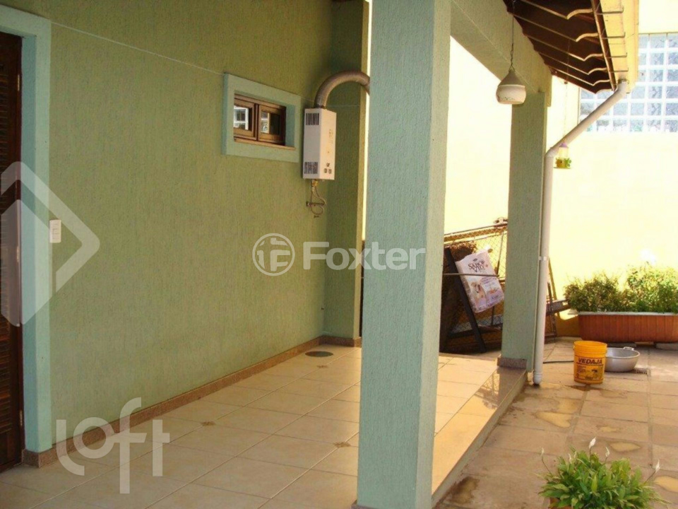 Casa à venda com 3 quartos, 350m² - Foto 32