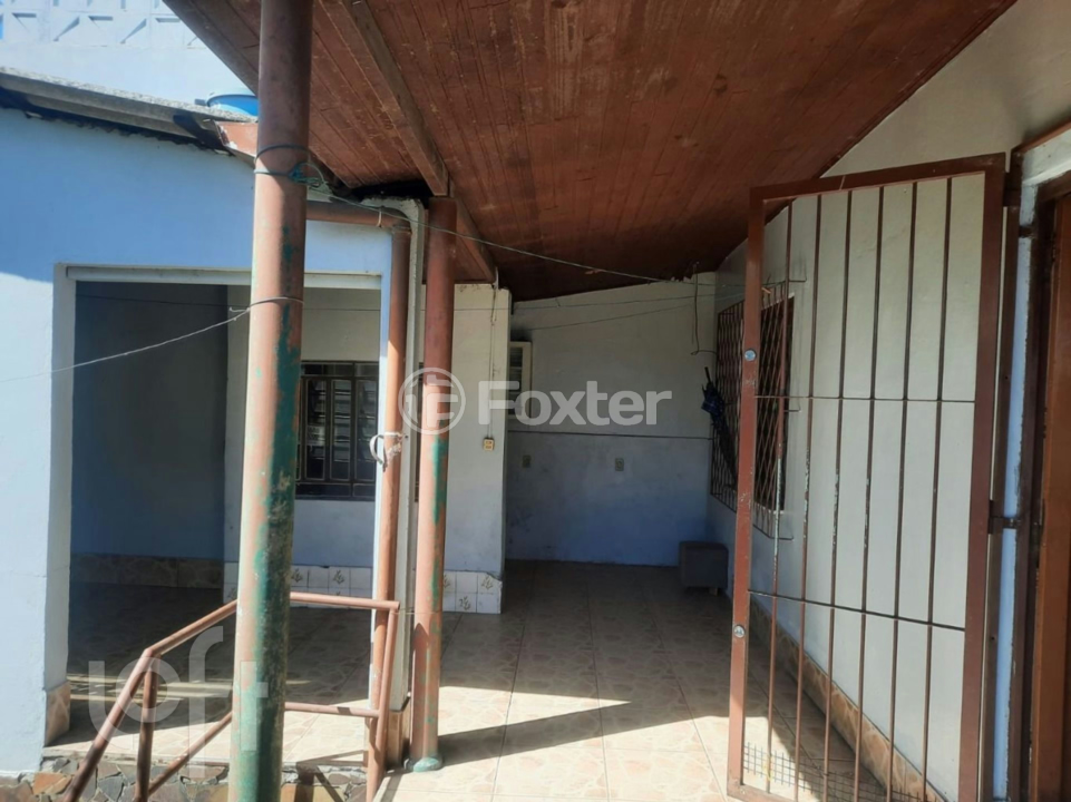 Casa à venda com 3 quartos, 99m² - Foto 9