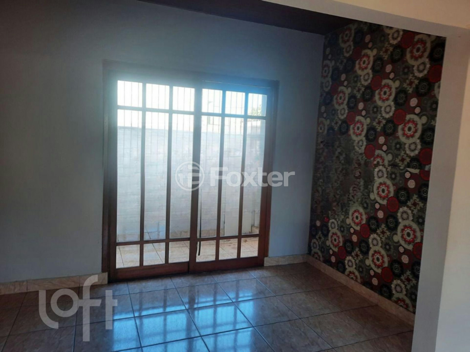 Casa à venda com 3 quartos, 99m² - Foto 4